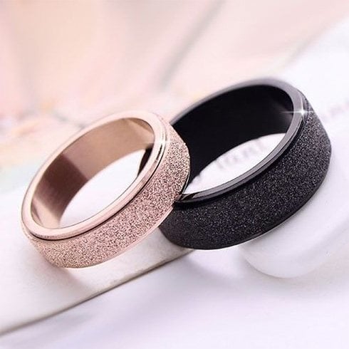 Couple promise rings