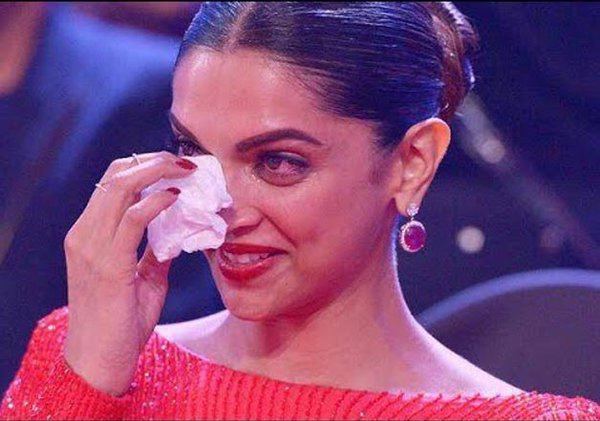 Deepika Padukone Crying