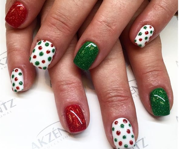 Christmas gel nail designs