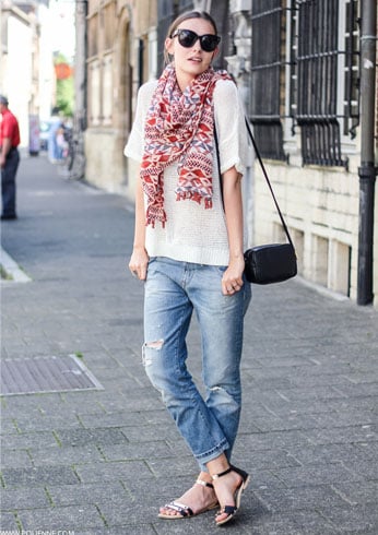 Shoes to wear with boyfriend jeans With Scarf