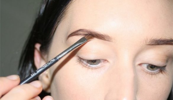 Concealer For Eyebrows