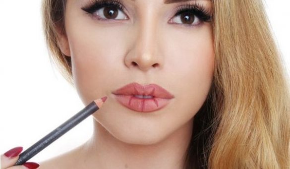 How To Contour Lips