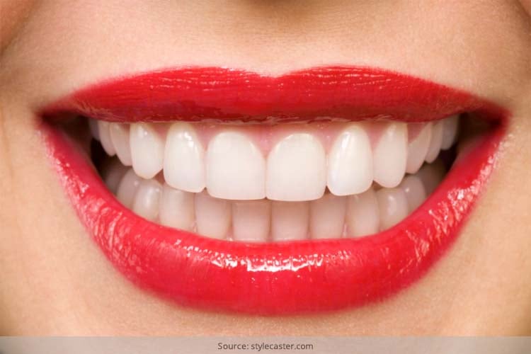 Natural Ways To Whiten Teeth