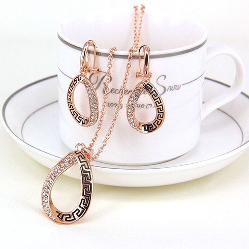 Rose gold jewellery