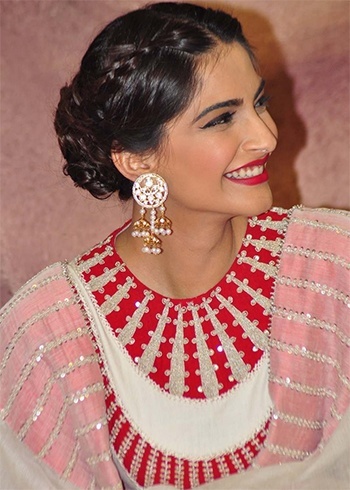 Sonam Jhumkis