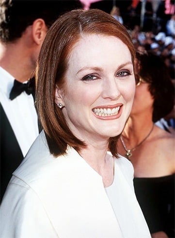 Julianne Moore Straight Hairstyles