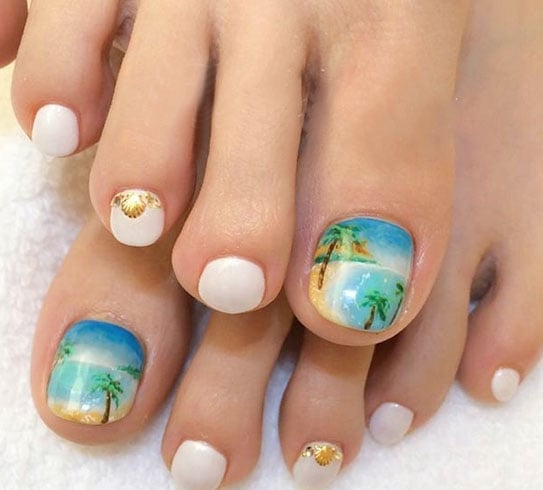 35 Easy Toe Nail Designs That Are Totally Worth Your Time