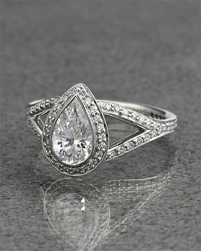 Chunky diamond ring