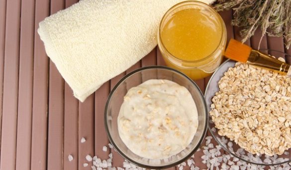 Face Pack With Oats And Honey