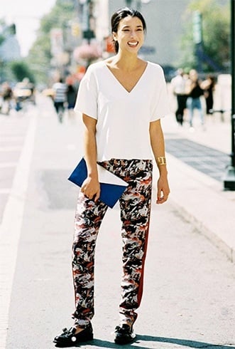 how to wear printed pant