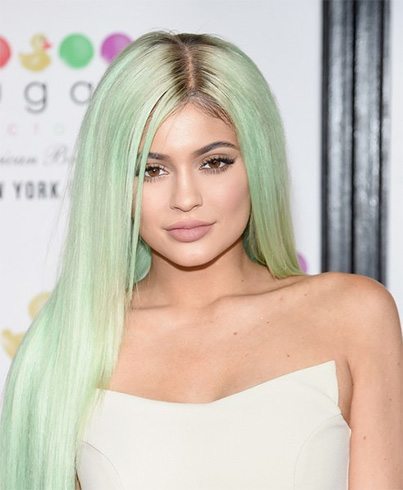 Kylie Jenner green wig