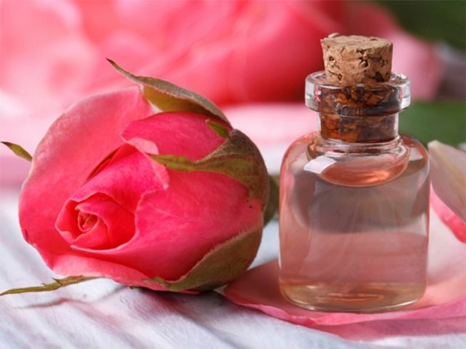 rosewater for skin