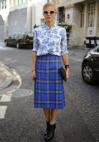 Tartan skirt with printed shirts