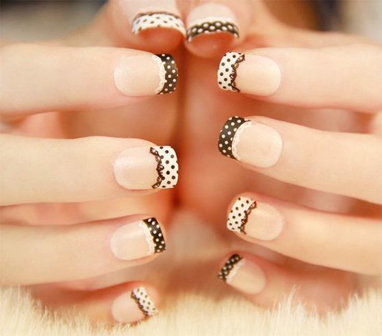 French Tip Nail Art