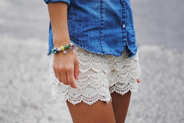 How To Wear Lace Shorts