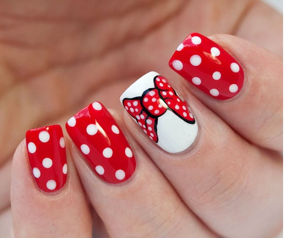 Minnie Mouse Acrylic Nail Art