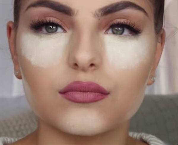 Was ist die Sandsack-Makeup-Technik?  