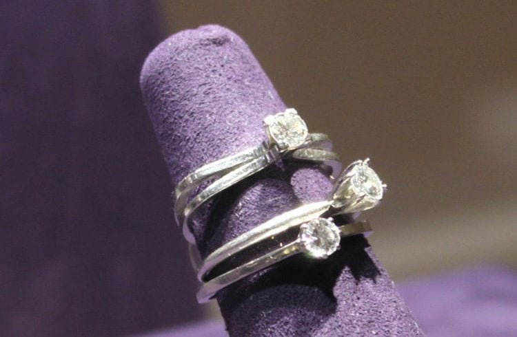 Elizabeth Taylor diamond rings set