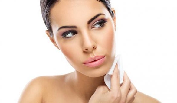How To Use Face Wipes