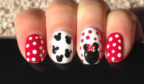 Minnie Mouse Nails