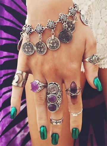 Rings and midi rings