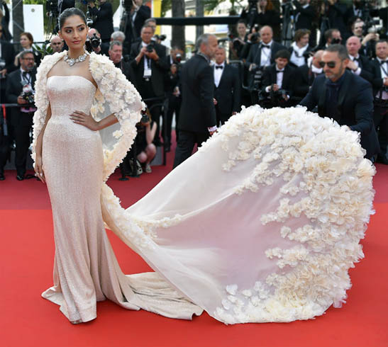 Sonam Kapoor In A Ralph And Russo