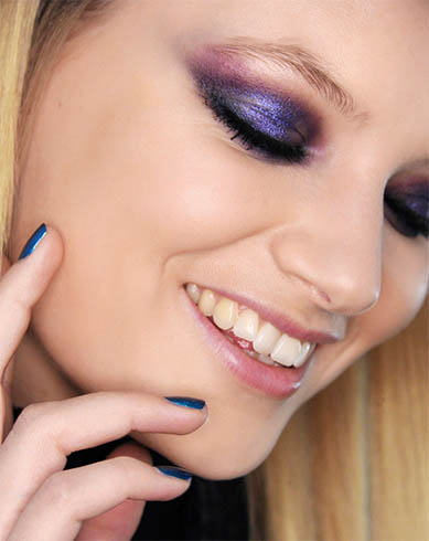 Purple Eye shadow