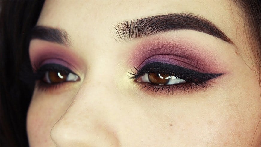 Eye makeup for Scorpio