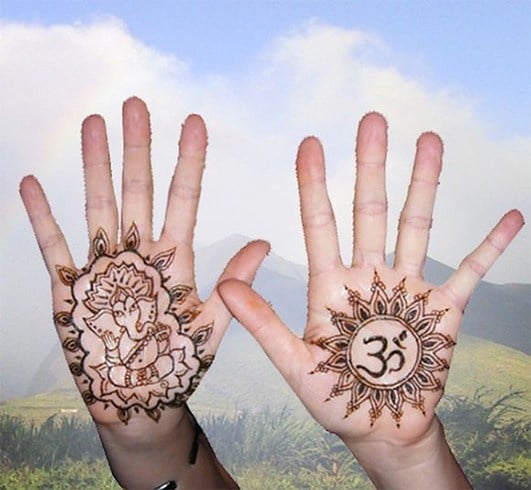 Ganesh Mehendi on palm