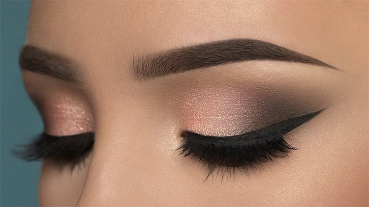 Pink Smokey Eyes