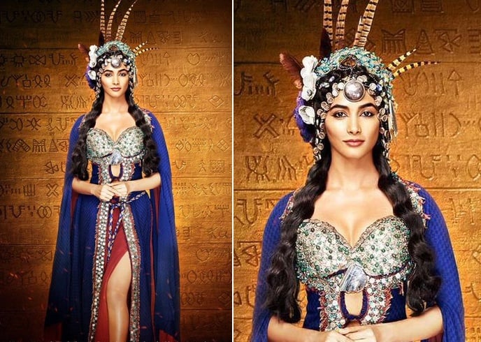 Pooja Hedge Mohenjo Daro outfit