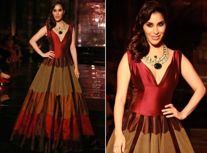 Sophie Choudry at ICW 2016