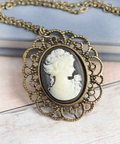 Cameo jewelry pieces