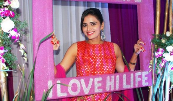 Meenakshi Dixit at Hi Life Luxury Exhibition Launch