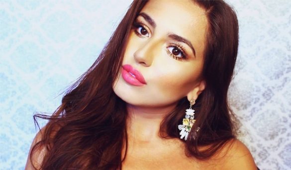 Bronzer body makeup for desi