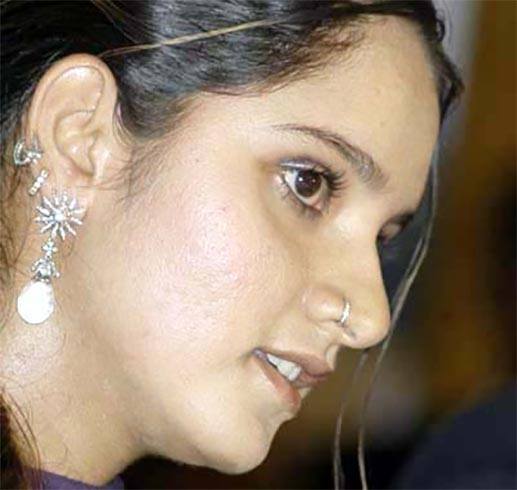 Sania Mirza Piercing