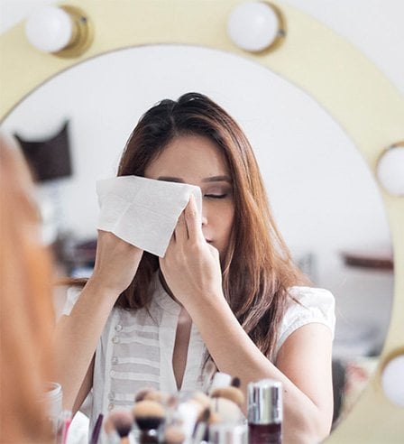 Tipps zum Reinigen von Mascara-Flecken  