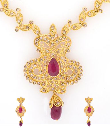 uncut diamond necklace