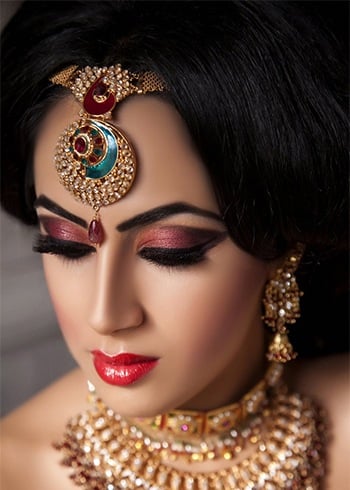 Dipawali Eye Makeup