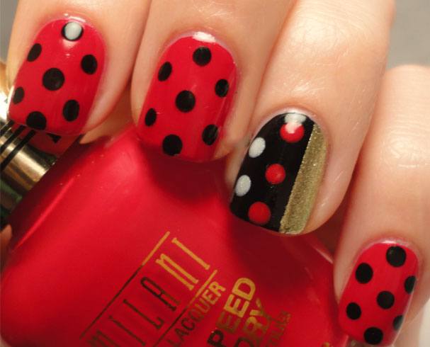 Red Acrylic Nail Designs