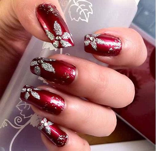 Red Nail Tips