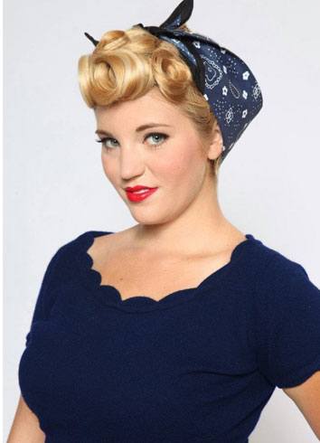  Vintage Style Bandana Hairstyle