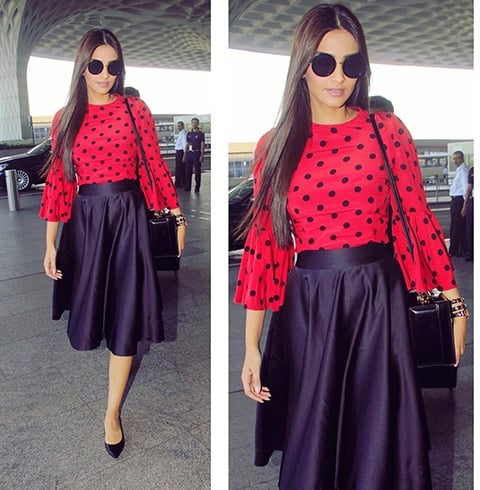 Sonam Kapoor Airport Fashion