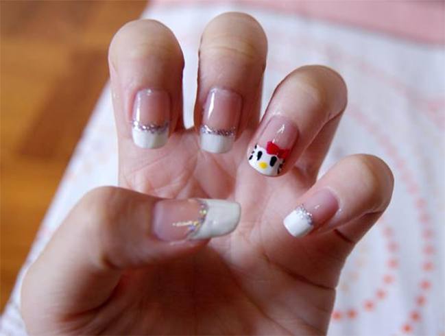 White French Tip Nails