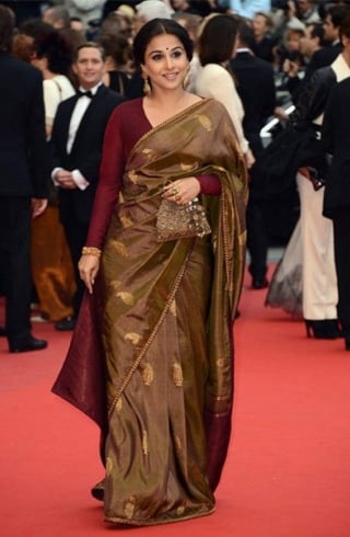 30 Blouse Designs For Silk Sarees 30 Blouse Designs For Silk Sarees