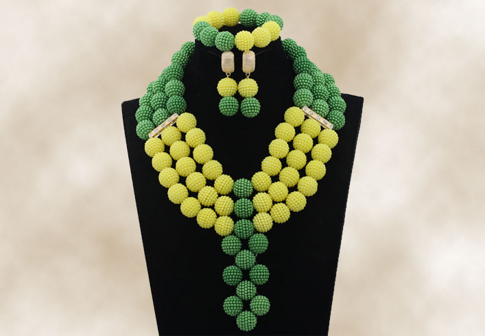 Green and yellow splendid gorgeous touches for the neck