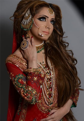 Pakistani Bridal Beautiful Hair Style