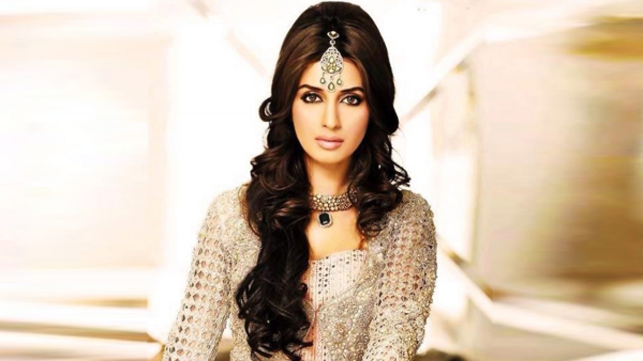 pakistani bridal hairstyles: hair glamour for your special day