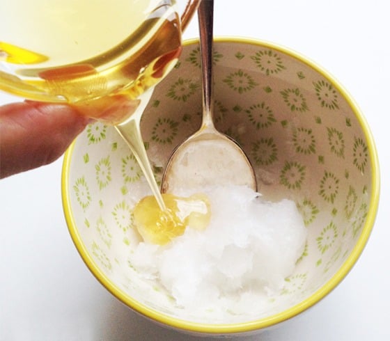 Uses For Coconut Oil On Face