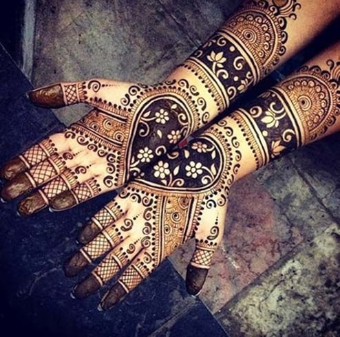 Floral Heart Mehndi Designs